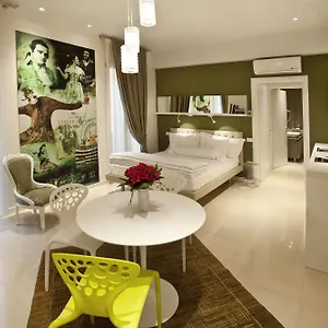 Opera Relais De Charme - Appart hôtel